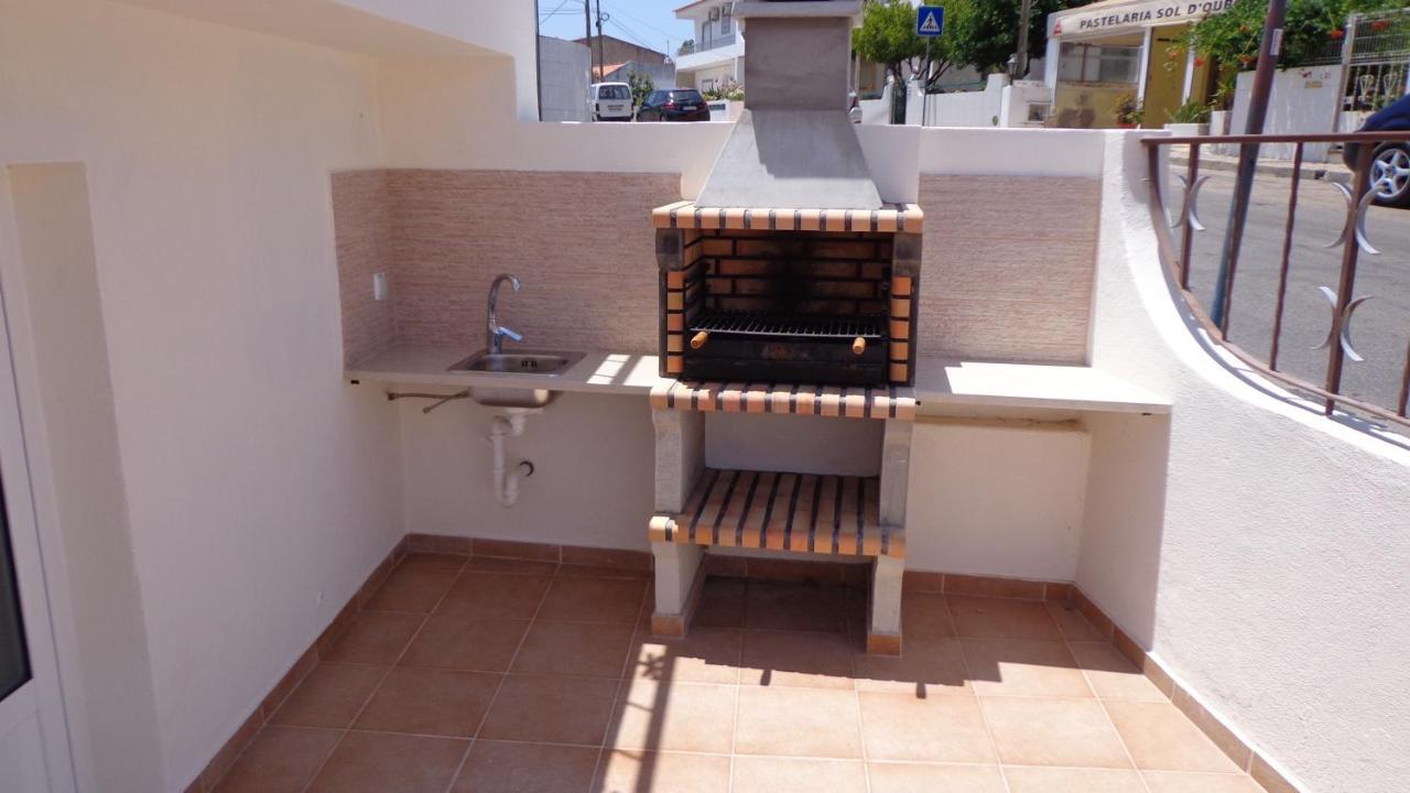 Nunes Apartments Mexilhoeira da Carregacao Экстерьер фото